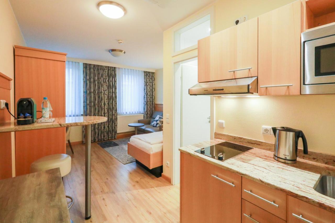 Gaestehaus Kral Эрланген Экстерьер фото